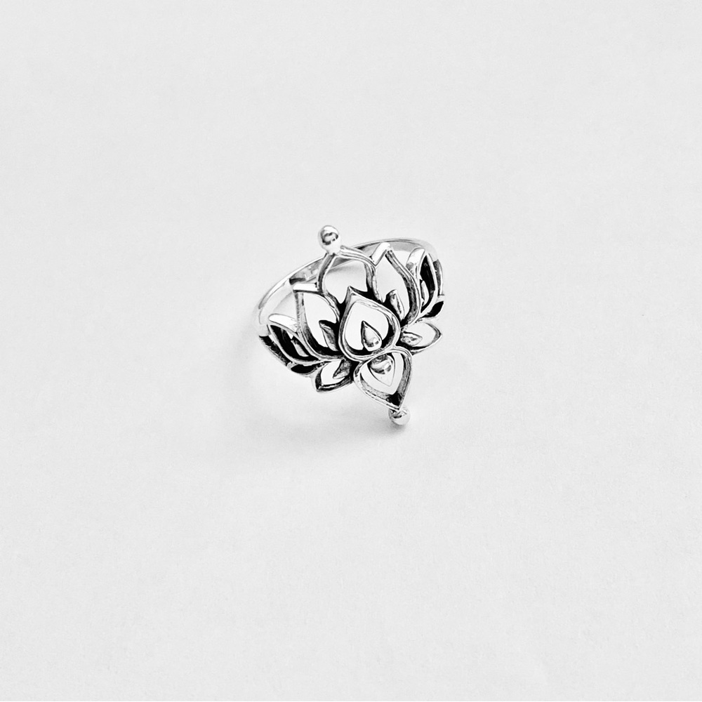 Sterling Silver Thin Vintage Style Lotus Flower Ring, Silver Rings, Yoga Jewelry - Picture 4 of 12